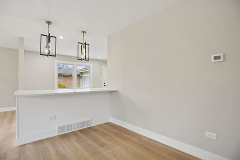 Tiny photo for 528 E 191st Place, Glenwood, IL 60425 (MLS # 12566085)