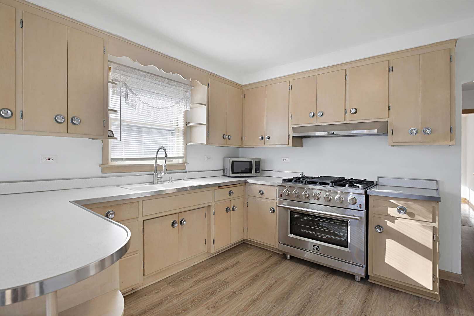 4941 N Normandy Avenue