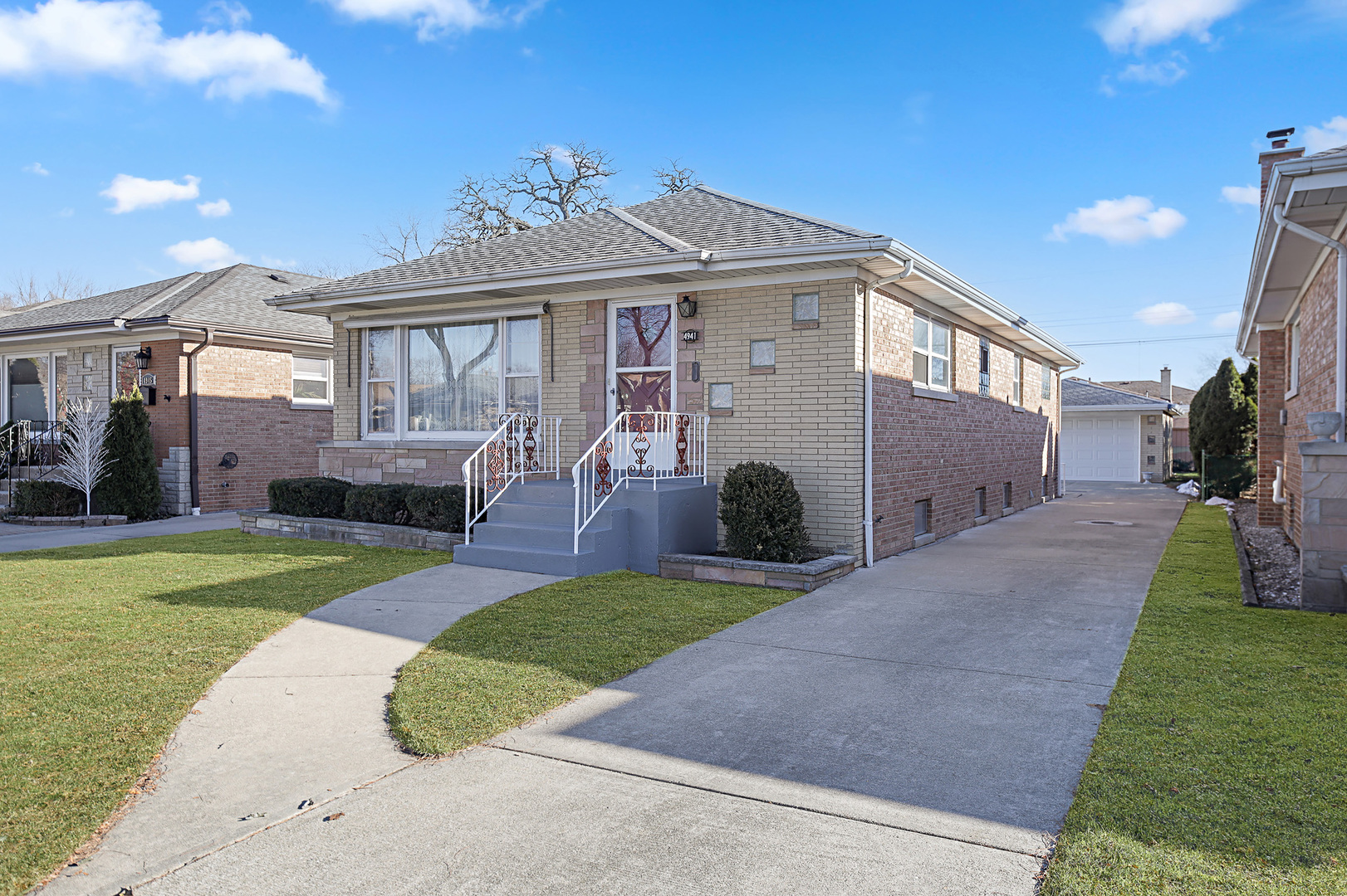 4941 N Normandy Avenue