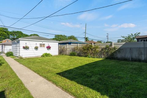 Tiny photo for 9836 S Drexel Avenue, Chicago, IL 60628 (MLS # 12652419)