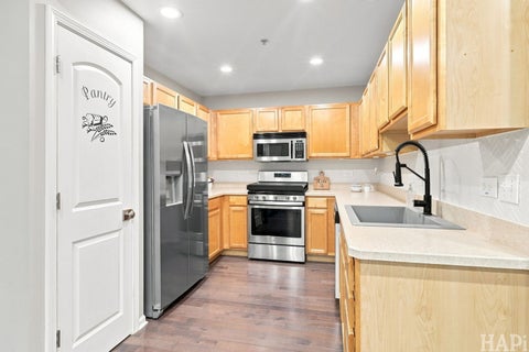 Tiny photo for 708 E Bayou Court, Fox Lake, IL 60020 (MLS # 12731258)