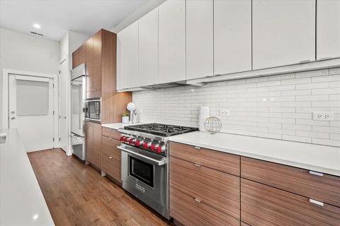 Tiny photo for 1020 N Marshfield Avenue #3, Chicago, IL 60622 (MLS # 12534821)