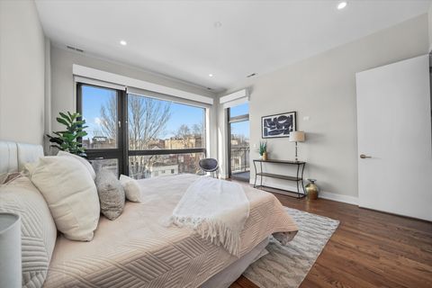 Tiny photo for 1020 N Marshfield Avenue #3, Chicago, IL 60622 (MLS # 12534821)