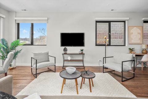 Tiny photo for 1020 N Marshfield Avenue #3, Chicago, IL 60622 (MLS # 12534821)