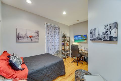 Tiny photo for 5743 S Michigan Avenue #1S, Chicago, IL 60637 (MLS # 12525110)