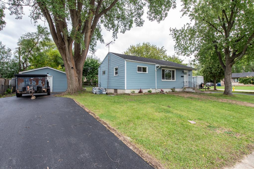 2127 Indian Road