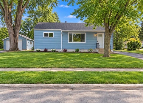 Photo of 2127 Indian Road, Waukegan, IL 60087 (MLS # 12763504)