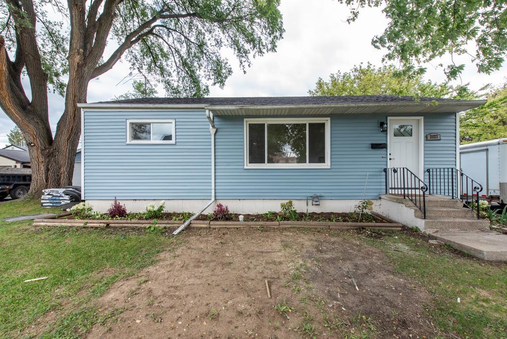 2127 Indian Road