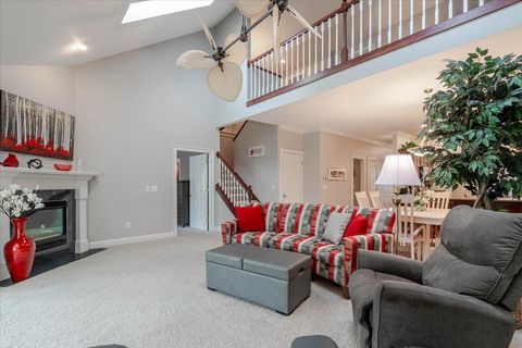 Tiny photo for 25 Arbor Court #25, Bloomington, IL 61704 (MLS # 12689418)