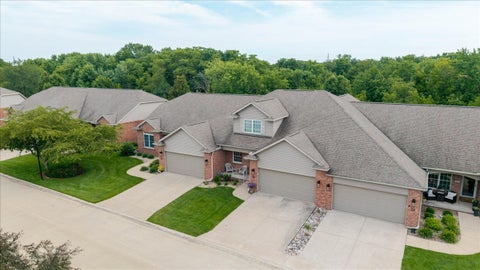Tiny photo for 25 Arbor Court #25, Bloomington, IL 61704 (MLS # 12689418)