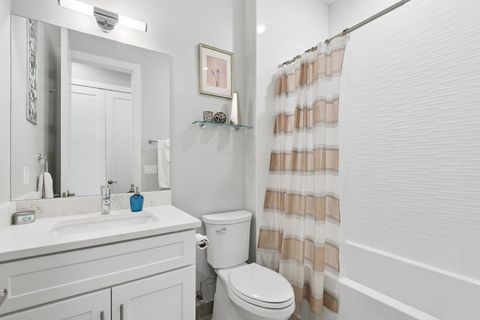 Tiny photo for 1466 W Winona Street #2, Chicago, IL 60640 (MLS # 12632572)
