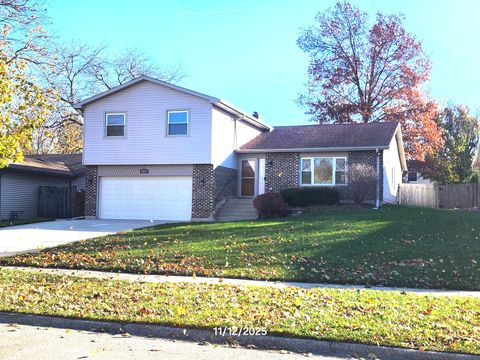 1035 W ELMWOOD Lane Bartlett IL 60103