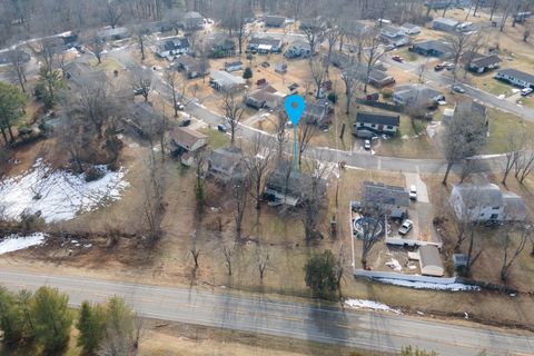 Tiny photo for 8 Buena Vista Drive, Murphysboro, IL 62966 (MLS # 12568611)