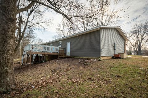 Tiny photo for 8 Buena Vista Drive, Murphysboro, IL 62966 (MLS # 12568611)
