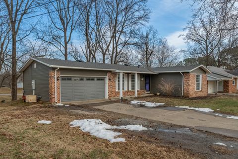 Tiny photo for 8 Buena Vista Drive, Murphysboro, IL 62966 (MLS # 12568611)