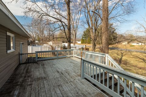 Tiny photo for 8 Buena Vista Drive, Murphysboro, IL 62966 (MLS # 12568611)