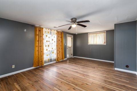 Tiny photo for 8 Buena Vista Drive, Murphysboro, IL 62966 (MLS # 12568611)