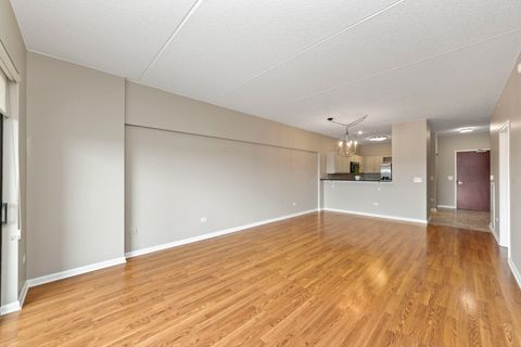 Tiny photo for 6420 Double Eagle Drive #510, Woodridge, IL 60517 (MLS # 12486081)