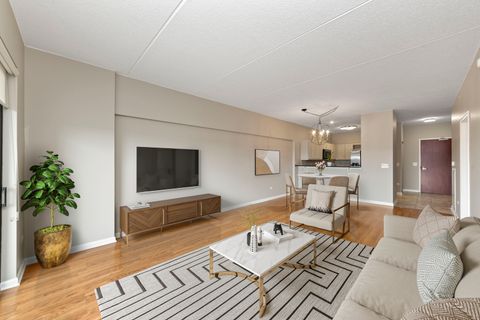 Tiny photo for 6420 Double Eagle Drive #510, Woodridge, IL 60517 (MLS # 12486081)