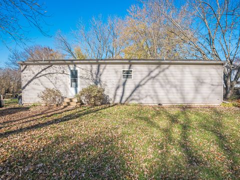 3669 E 25th Road Sheridan IL 60551