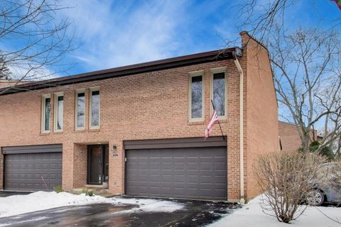 Photo of 1821 Wildberry Drive #A, Glenview, IL 60025 (MLS # 12572254)