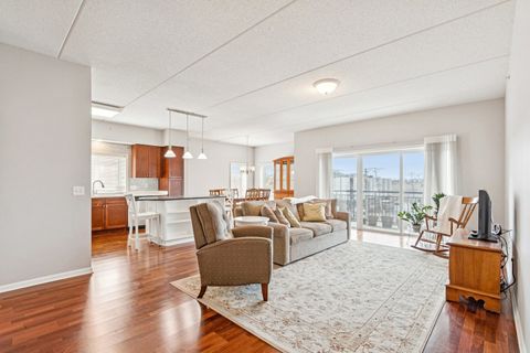 Tiny photo for 1277 E Thacker Street #303, Des Plaines, IL 60016 (MLS # 12576412)