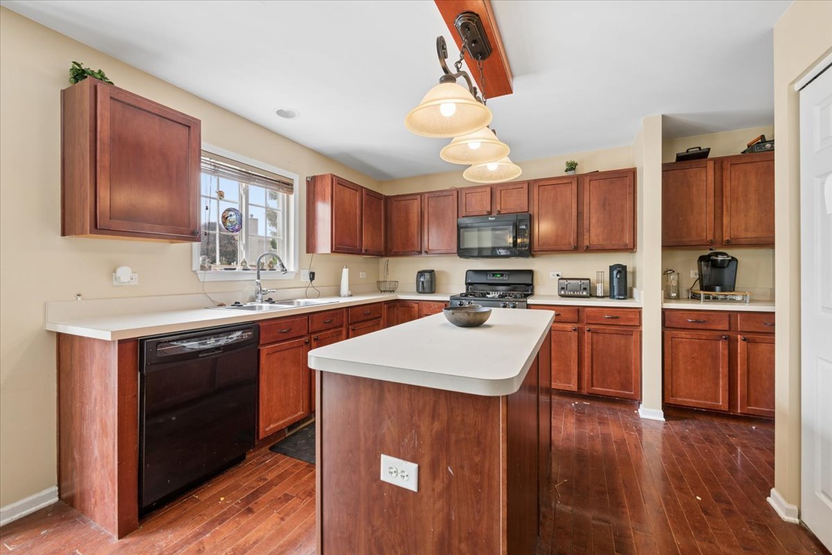 1305 Sommer Lane