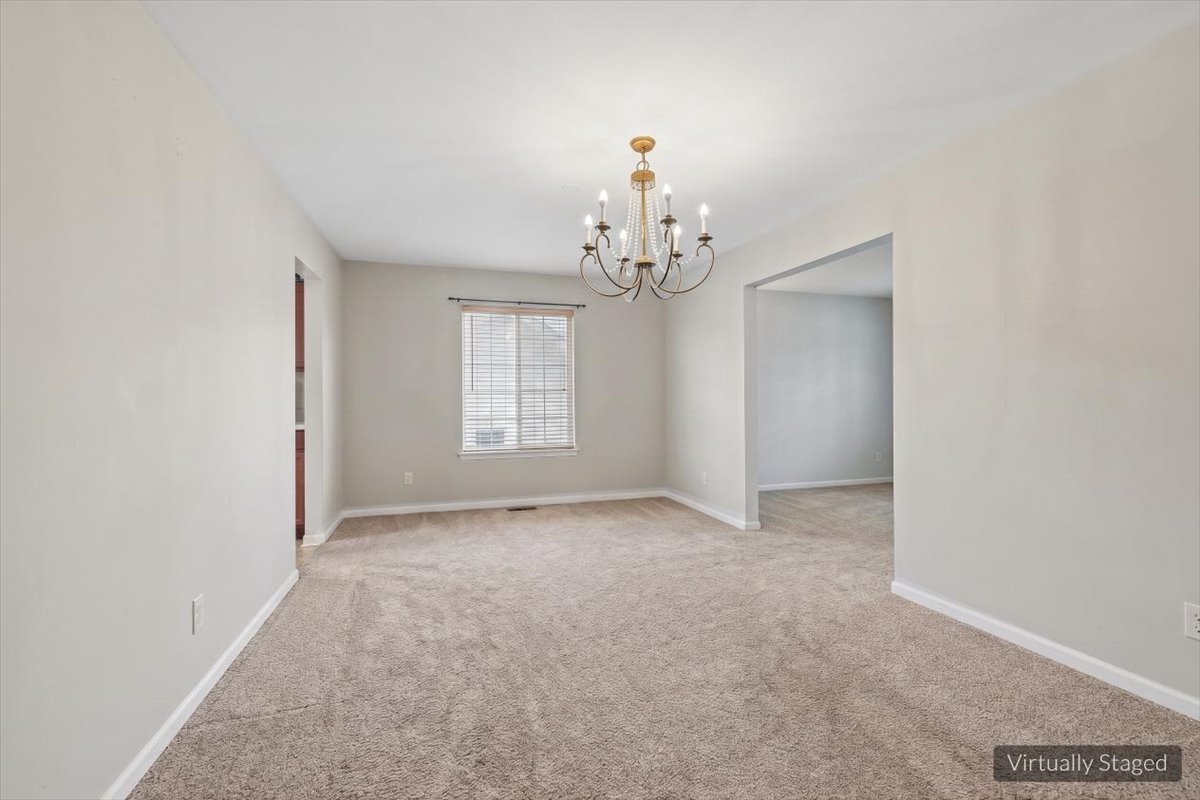 1305 Sommer Lane