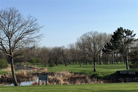 Tiny photo for 352 Normandie Drive, Sugar Grove, IL 60554 (MLS # 12594431)