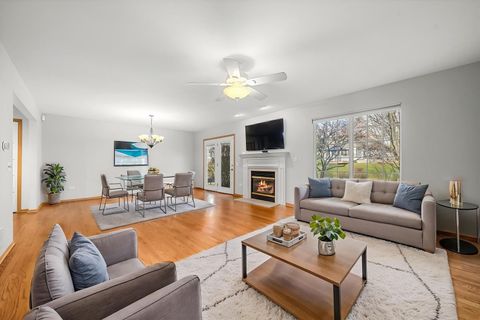 Tiny photo for 352 Normandie Drive, Sugar Grove, IL 60554 (MLS # 12594431)