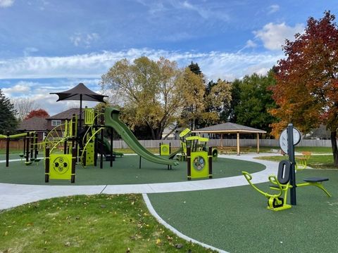 Tiny photo for 352 Normandie Drive, Sugar Grove, IL 60554 (MLS # 12594431)