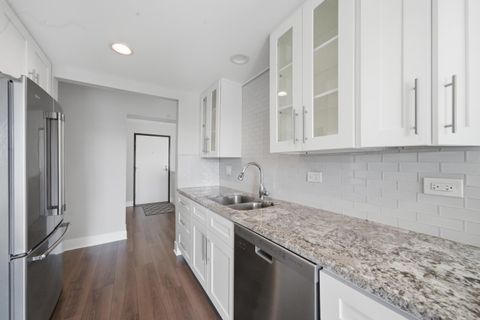 Tiny photo for 555 GRACELAND Avenue #503, Des Plaines, IL 60016 (MLS # 12591190)