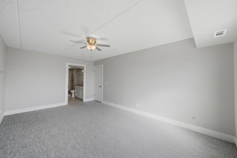 Tiny photo for 555 GRACELAND Avenue #503, Des Plaines, IL 60016 (MLS # 12591190)