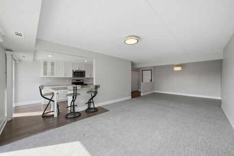 Tiny photo for 555 GRACELAND Avenue #503, Des Plaines, IL 60016 (MLS # 12591190)