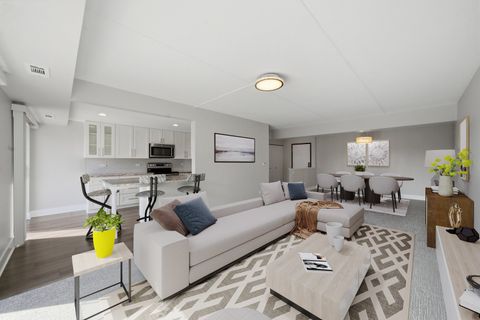 Tiny photo for 555 GRACELAND Avenue #503, Des Plaines, IL 60016 (MLS # 12591190)