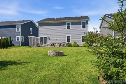 Tiny photo for 3764 St James Court, Elgin, IL 60124 (MLS # 12692029)