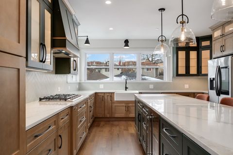 Tiny photo for 515 Highland Avenue, Oak Park, IL 60304 (MLS # 12596455)