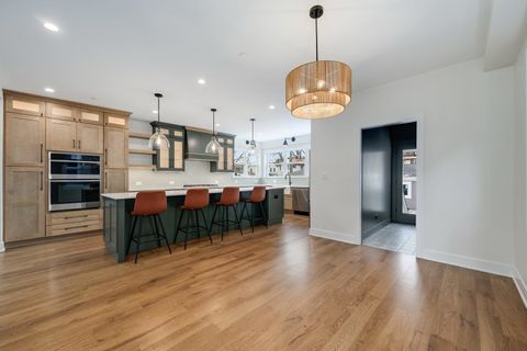 Tiny photo for 515 Highland Avenue, Oak Park, IL 60304 (MLS # 12596455)