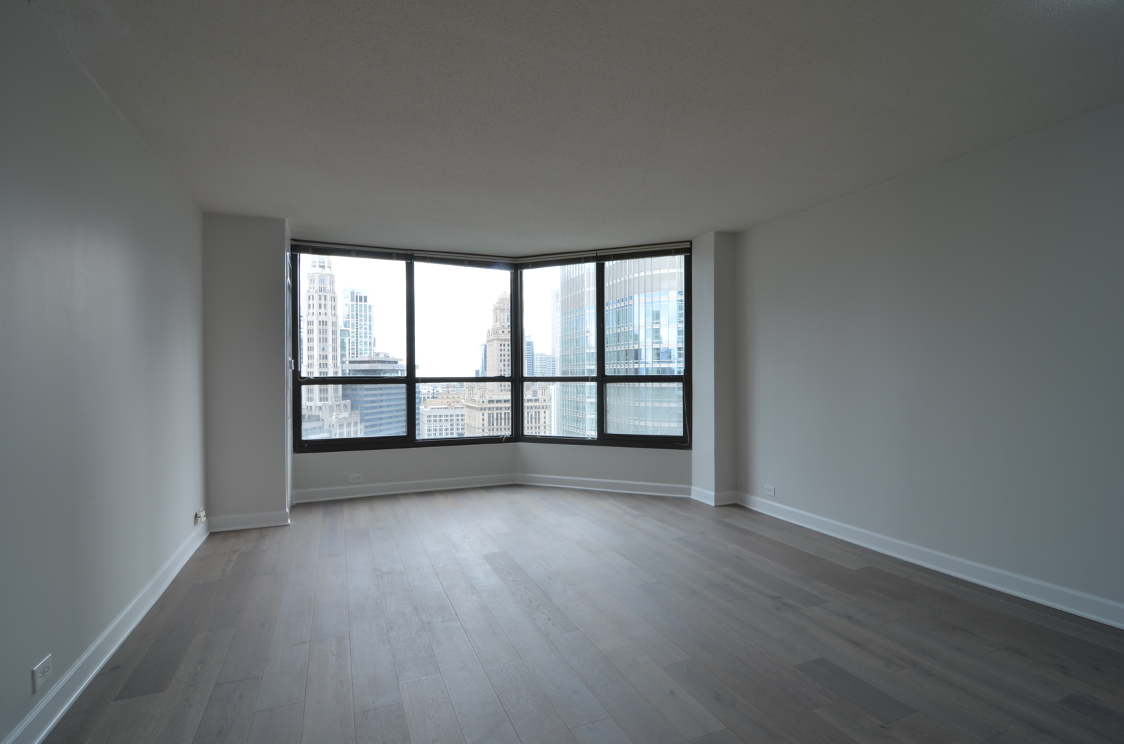 405 N Wabash Avenue 3308