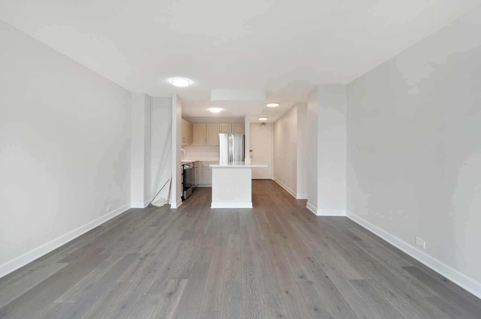 405 N Wabash Avenue 3308
