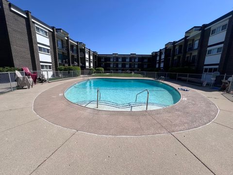 Tiny photo for 10125 CHERRY Parkway #203, Skokie, IL 60076 (MLS # 12646419)