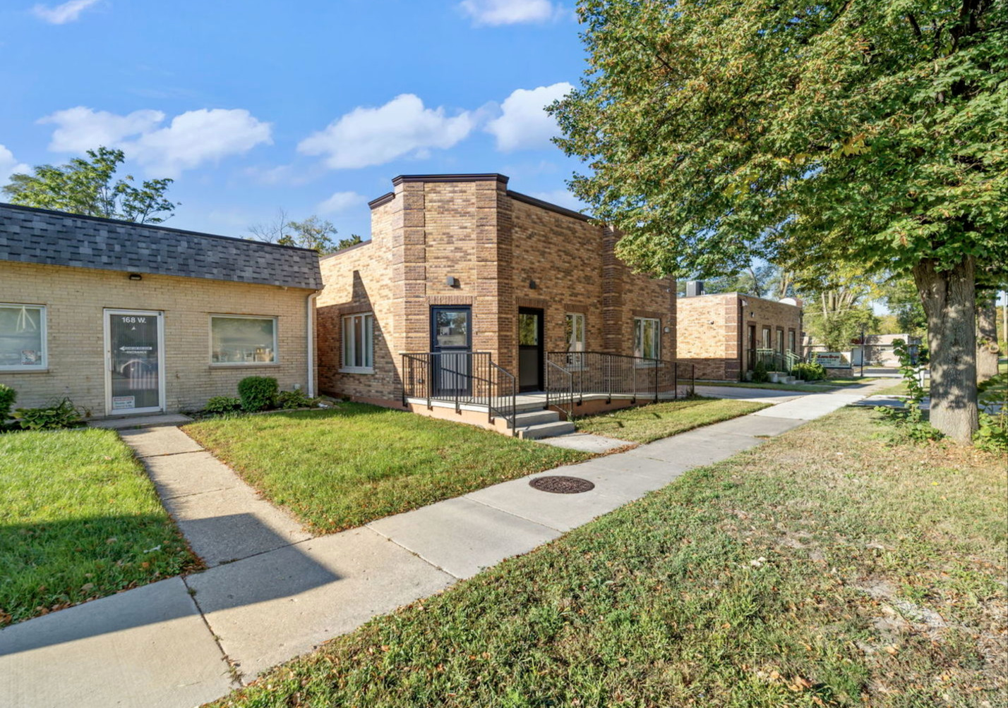 170 W Irving Park Road