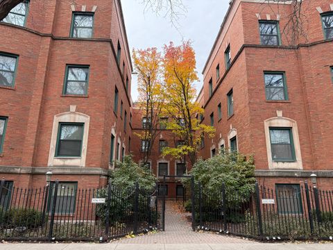 Photo of 5252 S Drexel Avenue #2B, Chicago, IL 60615 (MLS # 12519444)