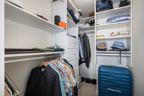 Tiny photo for 5 E 14th Place #806, Chicago, IL 60605 (MLS # 12490776)