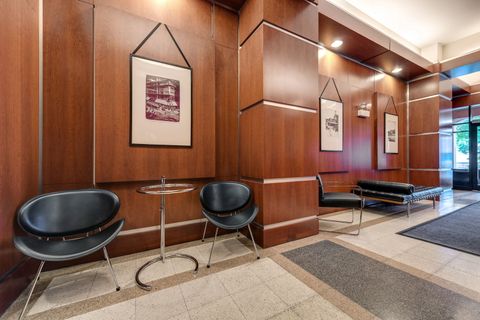 Tiny photo for 5 E 14th Place #806, Chicago, IL 60605 (MLS # 12490776)