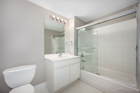 Tiny photo for 5 E 14th Place #806, Chicago, IL 60605 (MLS # 12490776)