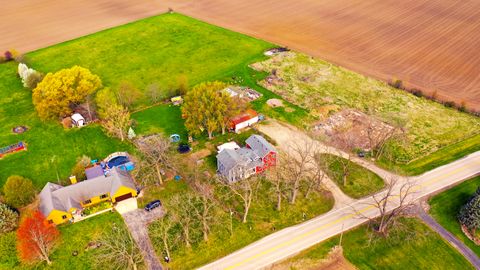 3617 Raycraft Road Woodstock IL 60098