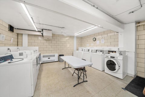 Tiny photo for 201 S Maple Avenue #210, Oak Park, IL 60302 (MLS # 12777656)