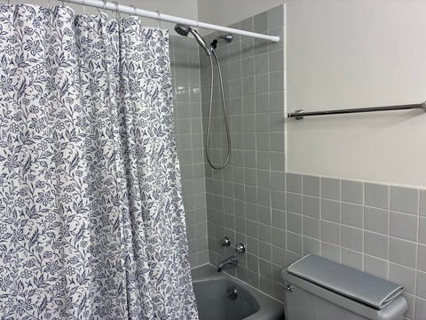 Tiny photo for 201 S Maple Avenue #210, Oak Park, IL 60302 (MLS # 12777656)