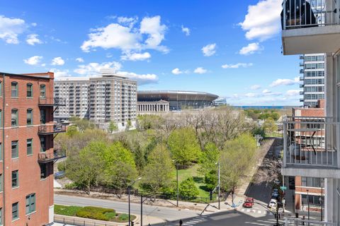 Tiny photo for 1600 S Indiana Avenue #702, Chicago, IL 60616 (MLS # 12582083)
